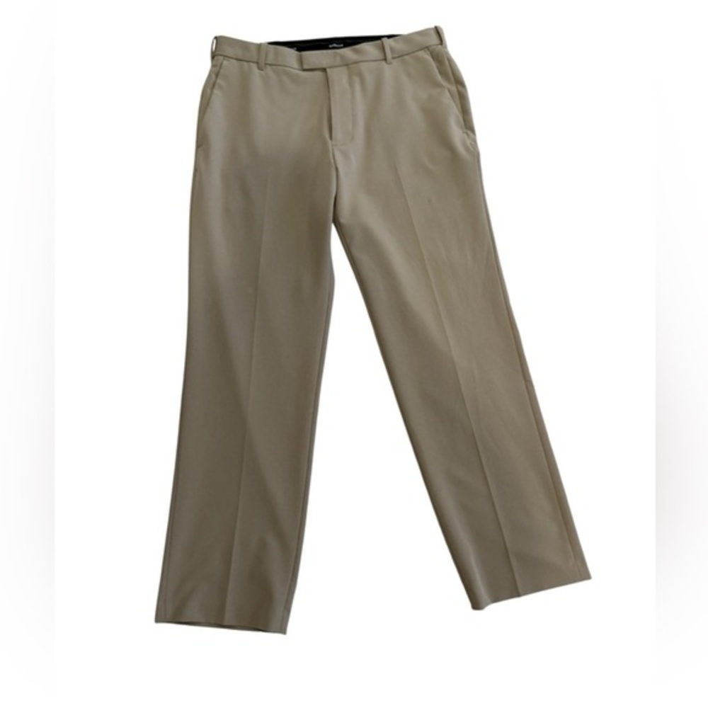 Van Heusen Men’s Khaki Dress Slacks 32x30